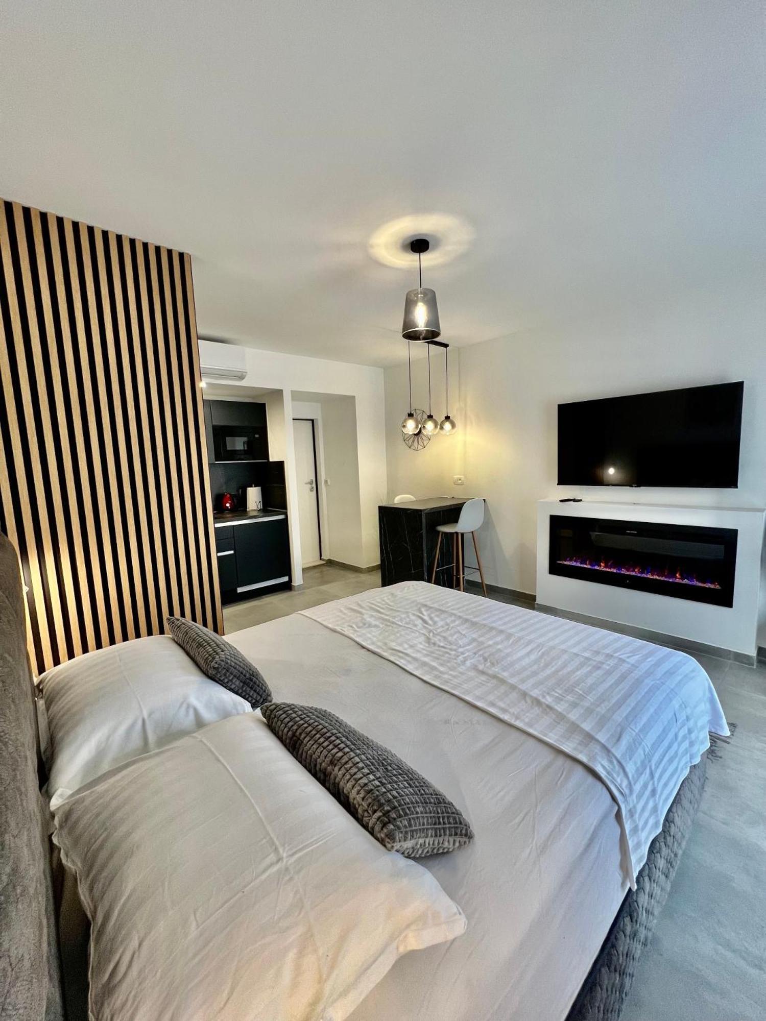 Apartment Sara IV Ližnjan Εξωτερικό φωτογραφία