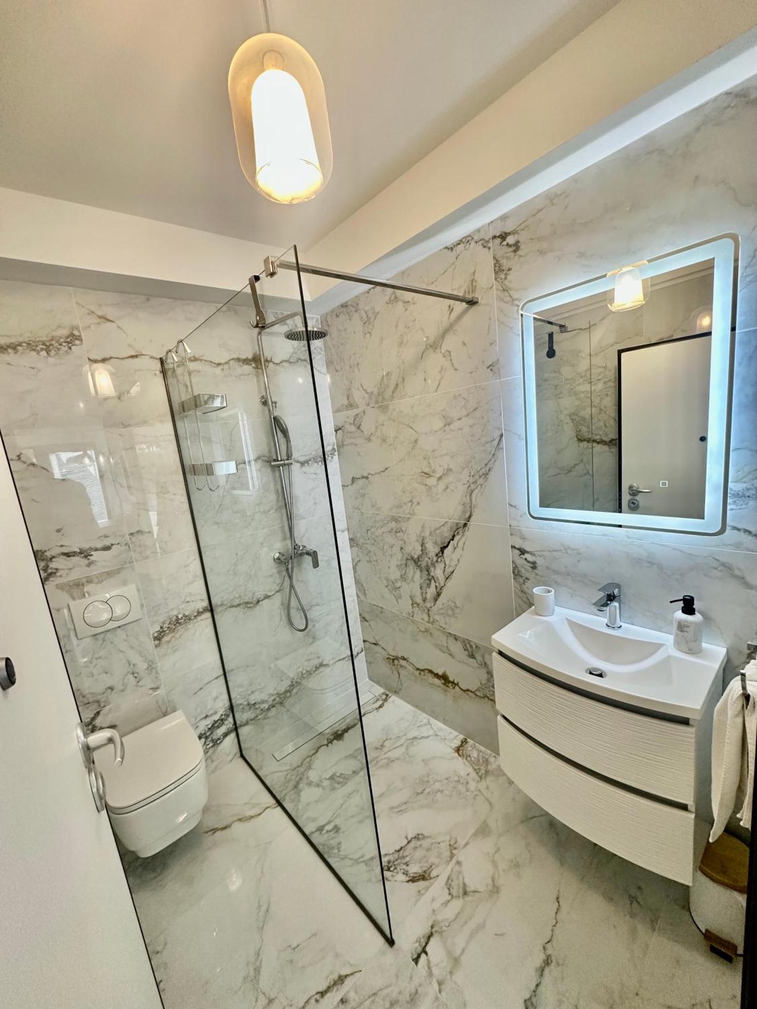 Apartment Sara IV Ližnjan Εξωτερικό φωτογραφία